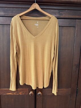 SO v-neck women’s long sleeve t-shirt • top • shirt